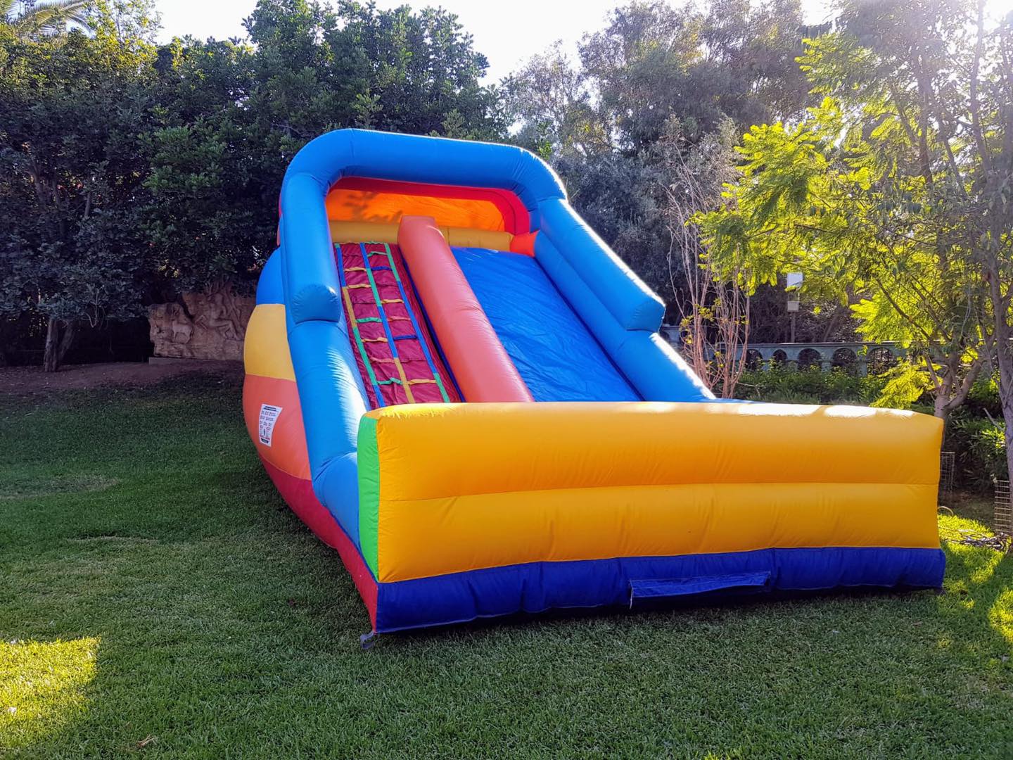 Brincolines en Tijuana superola