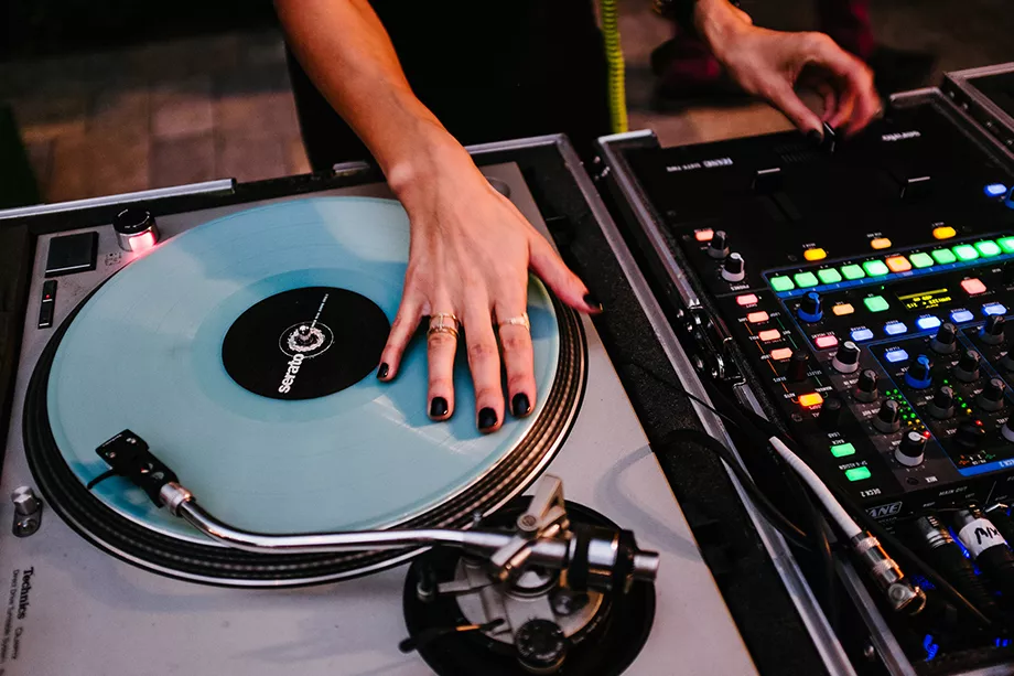 Listing cover image