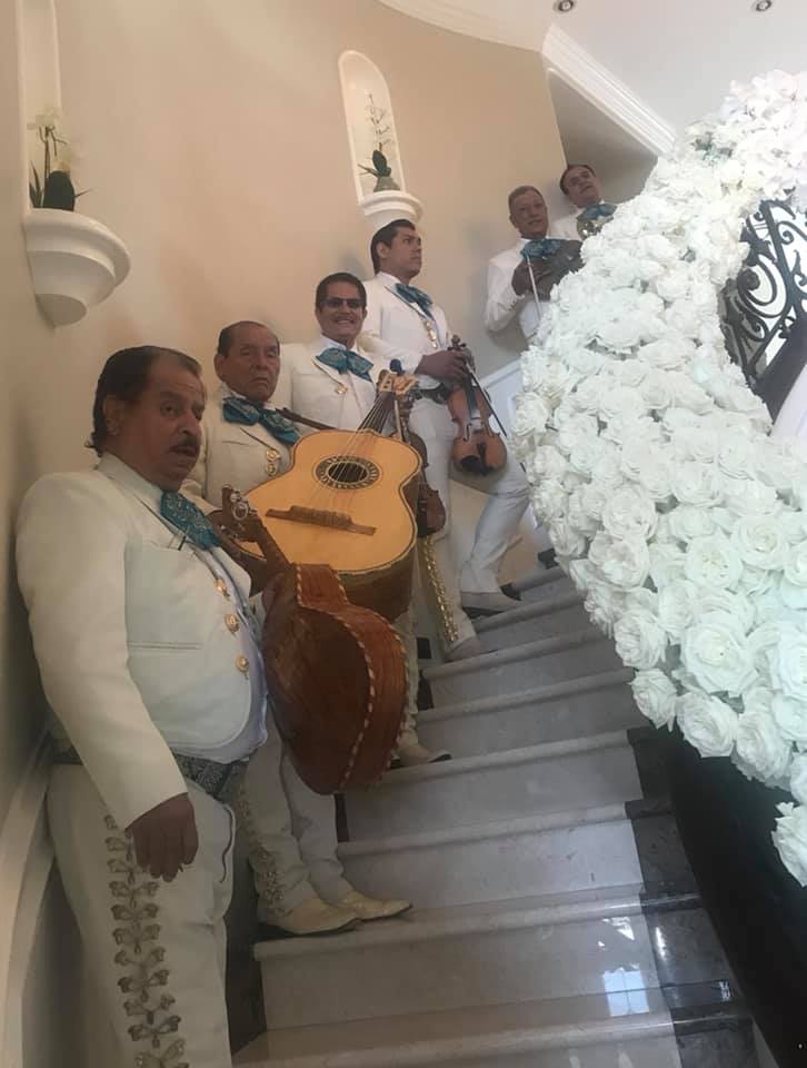 Mariachi Aguascalientes de Jesus de la Cruz