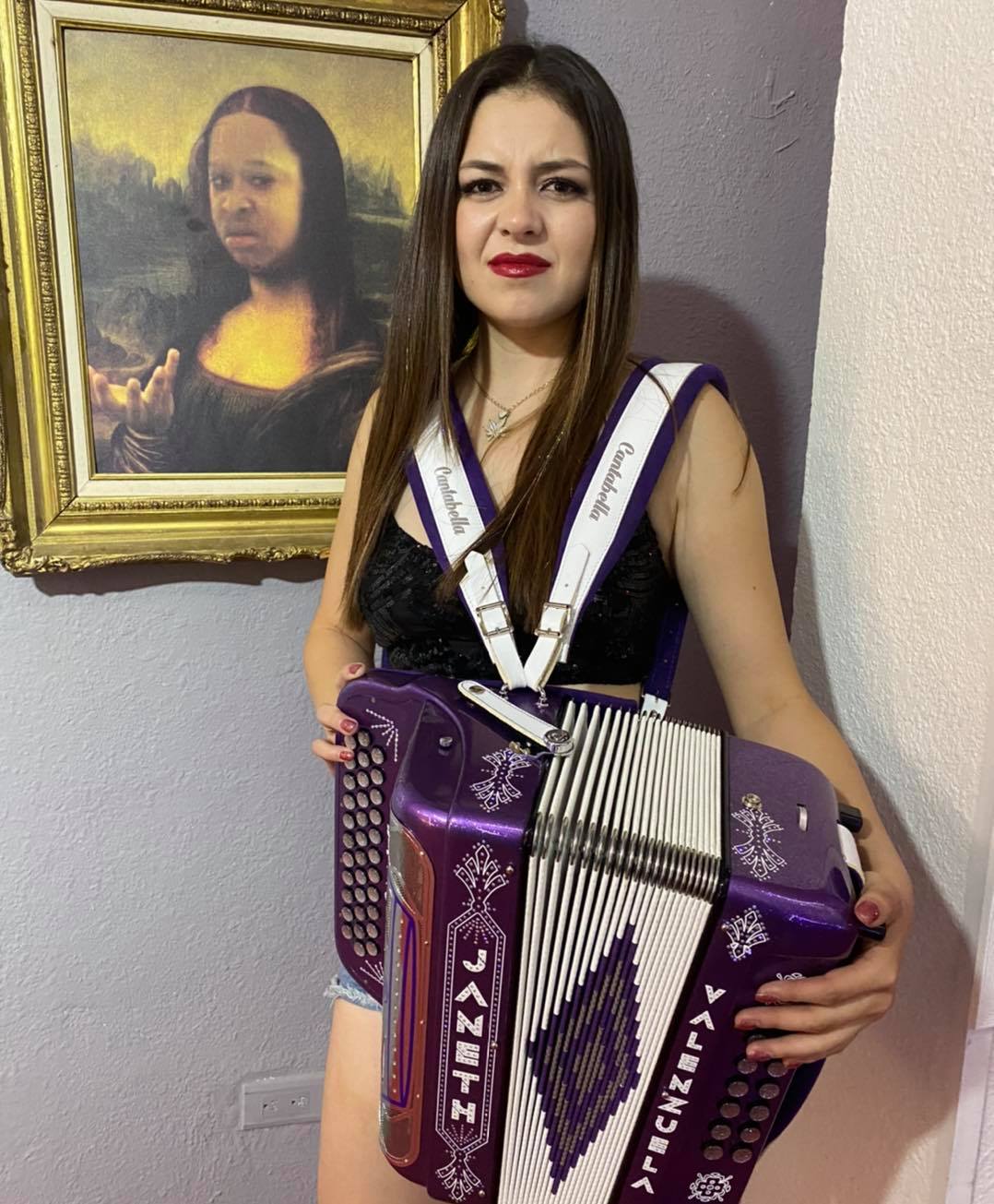 Janeth Valenzuela - Superola