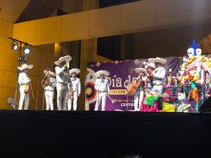 Mariachi Águila de oro de Tijuana BC - superola