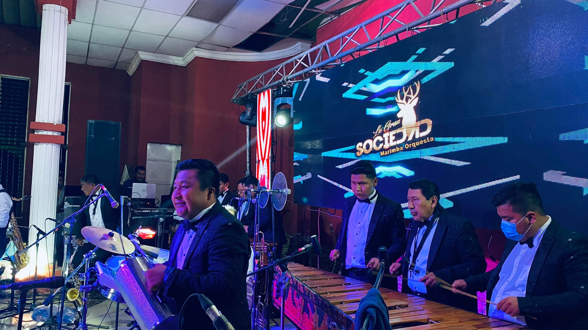 Marimba Orquesta La Gran Sociedad superola