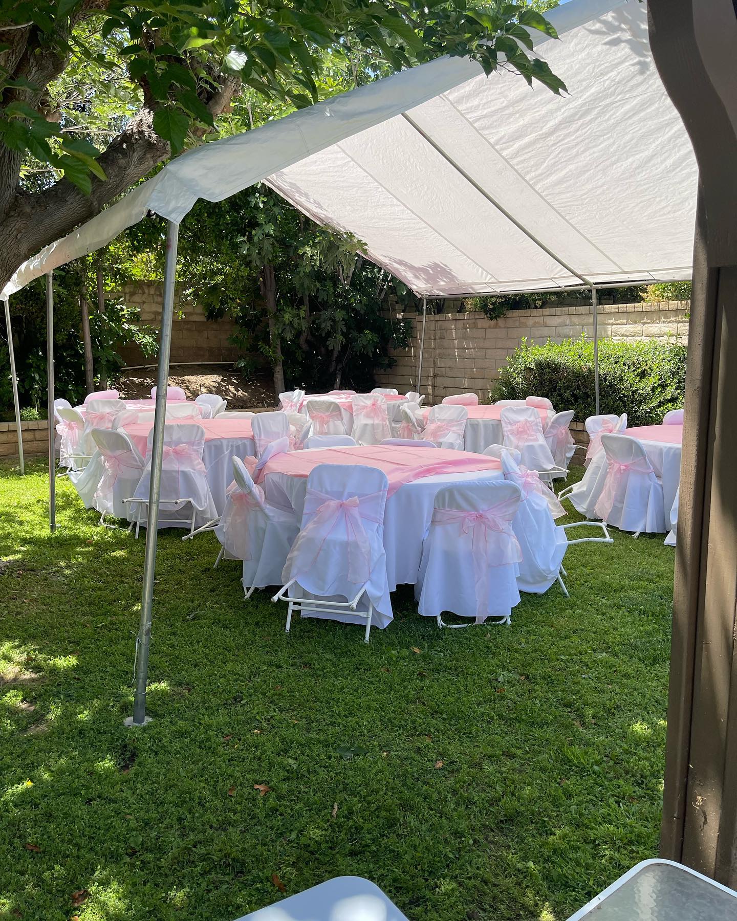 Custom Party Rentals - Superola