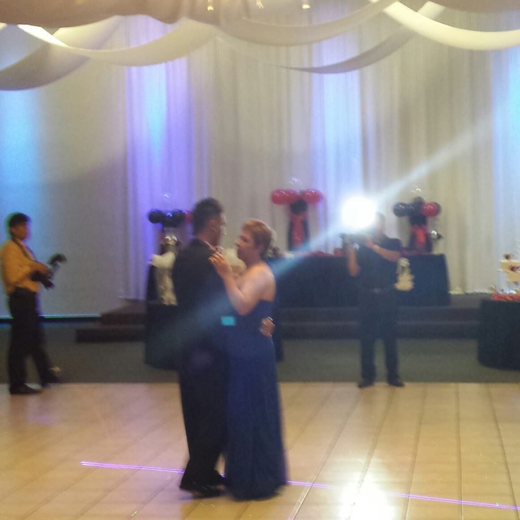 Genesis Ballroom - Superola