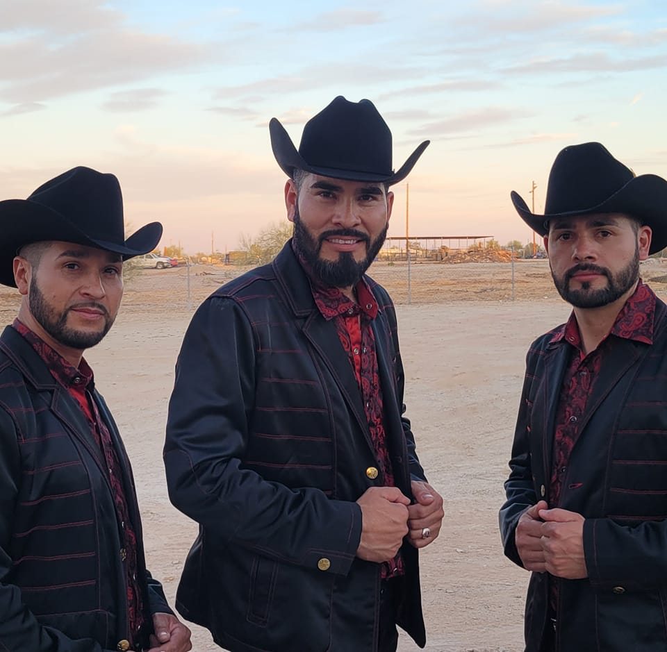 Los Ebaneños De Sinaloa superola